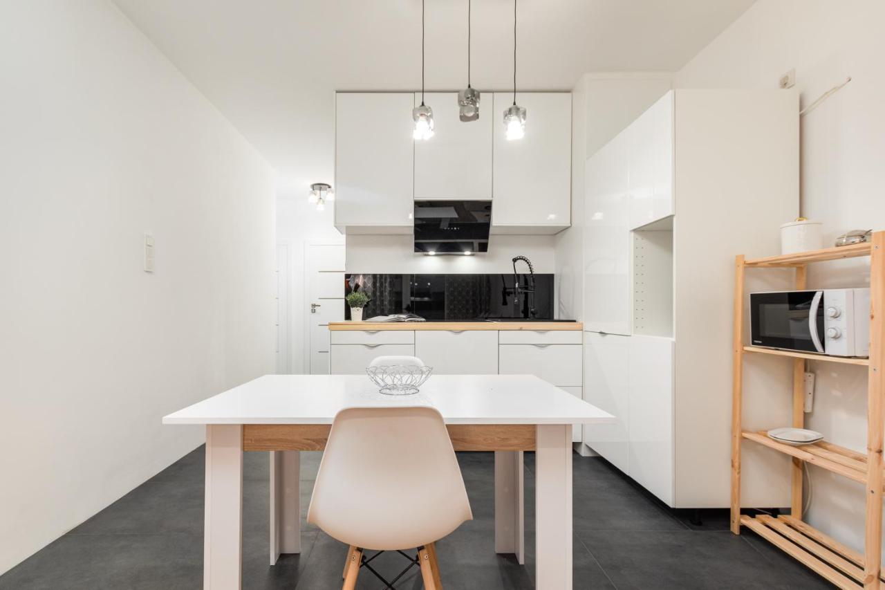 Przerwana 11A By Homeprime Warschau Exterior foto
